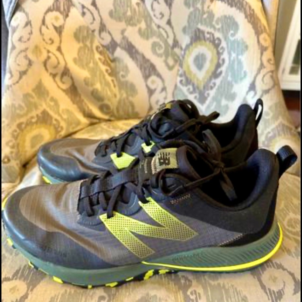 Like new, wide, New Balance